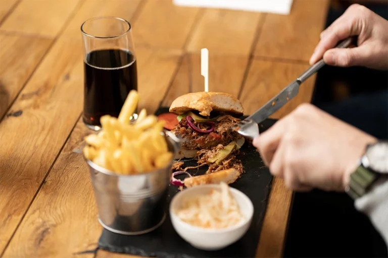 kézműves hamburger menü